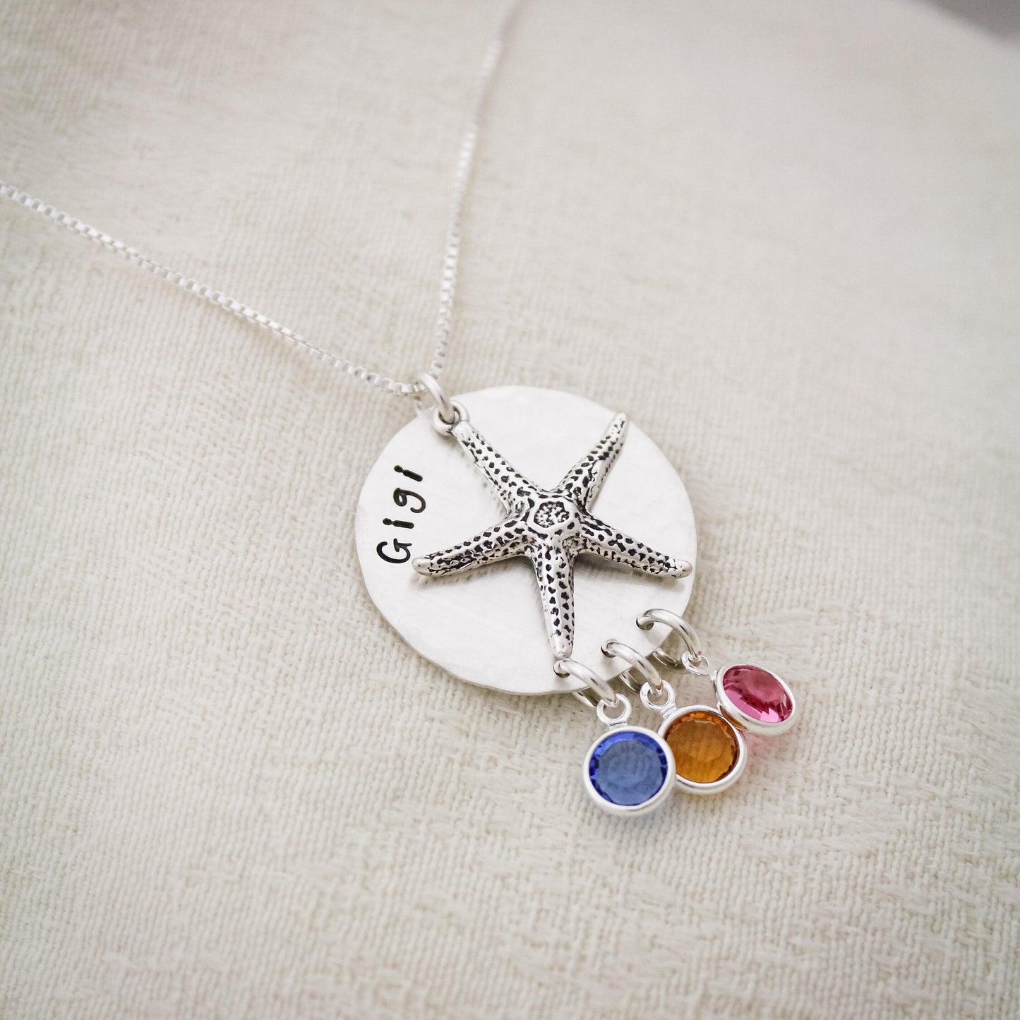 Personalized Starfish Grandma Mom Necklace with Birthstone, Beach Grandmother Necklace, Starfish Mother Necklace, Hand Stamped Jewelry
