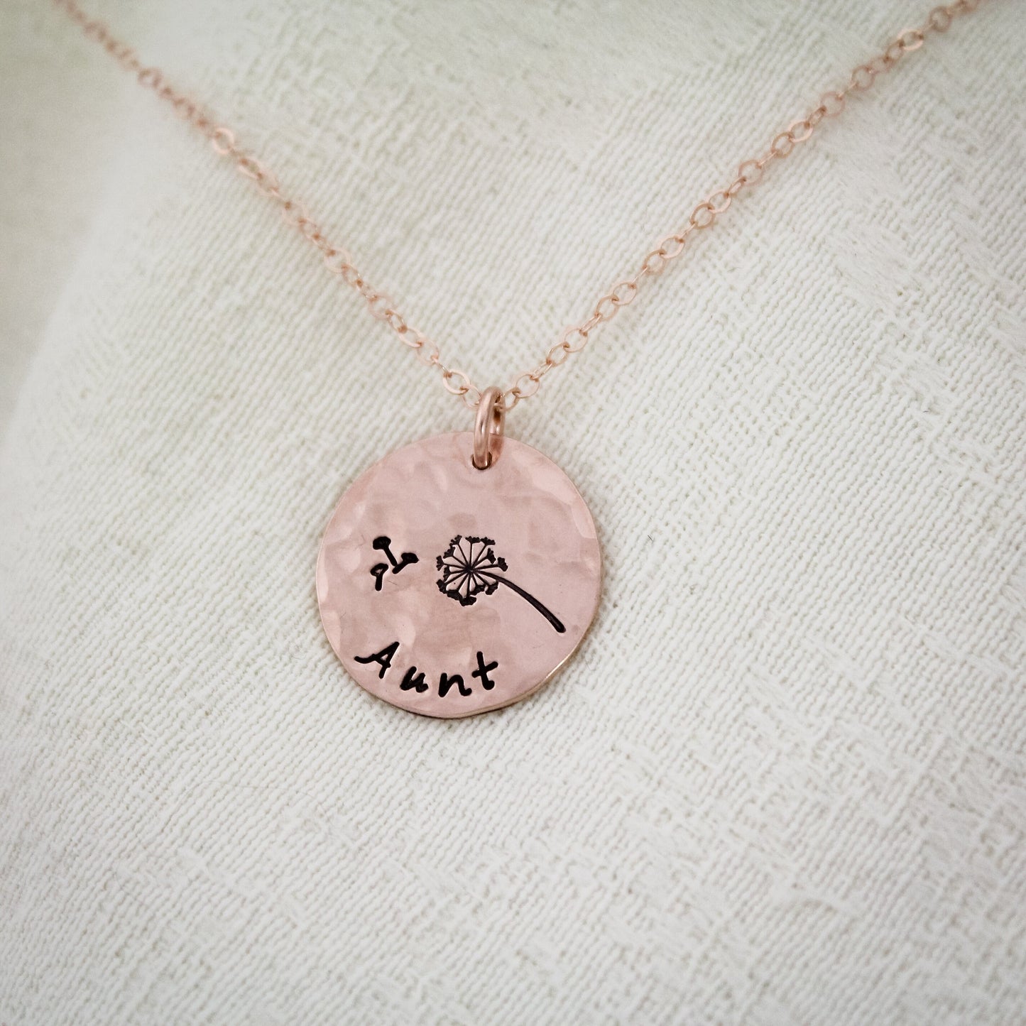 Aunt Necklace, Auntie Gift, Favorite Aunt, Auntie Jewelry, Tia Necklace, Sister Gift, New Auntie Necklace, Personalized Hand Stamped Jewelry