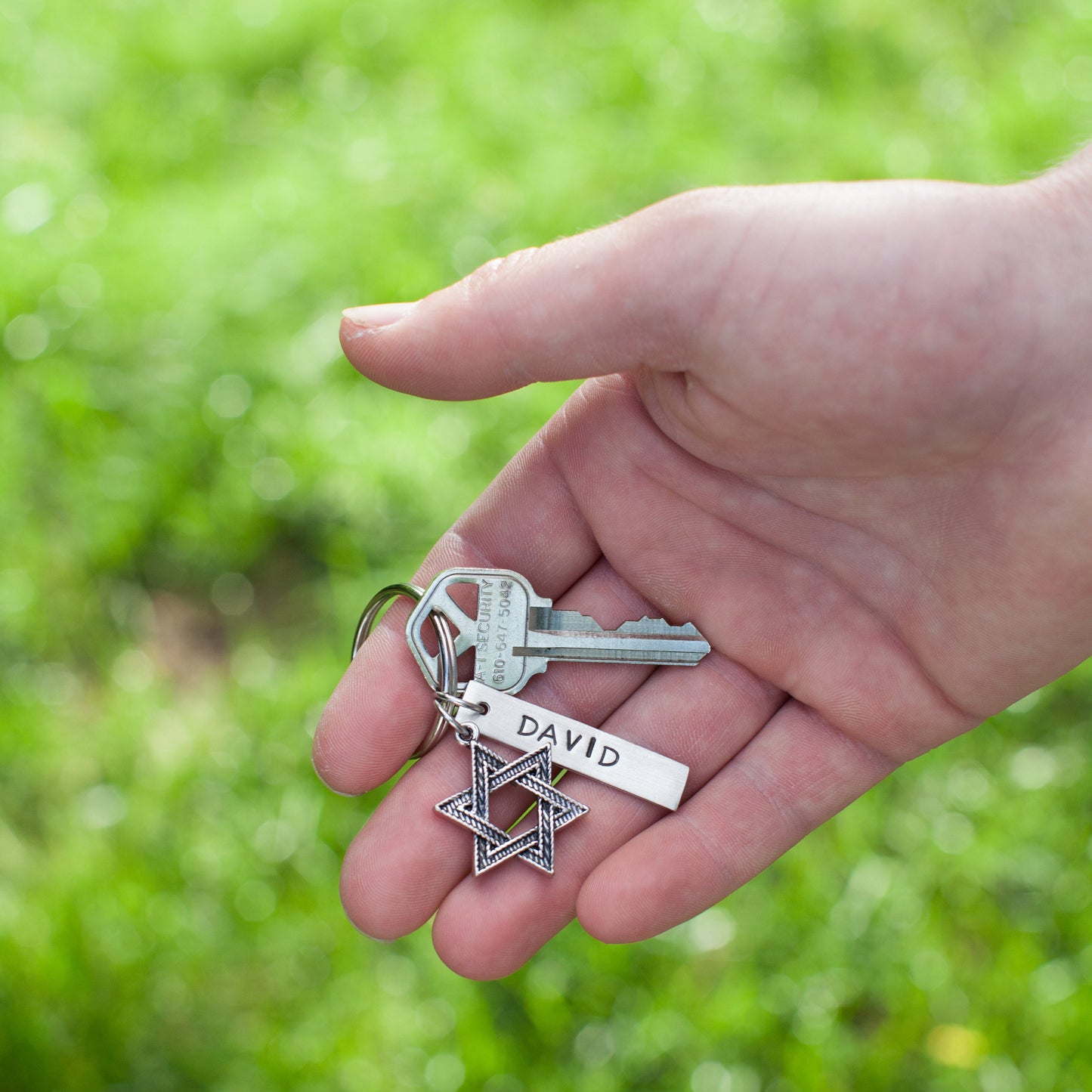 Bar Mitzvah Bat Mitzvah Star of David Key Chain, Bar Mitzvah Gift, Bat Mitzvah Gift, Personalized Star of David Keychain, Pewter Keychain