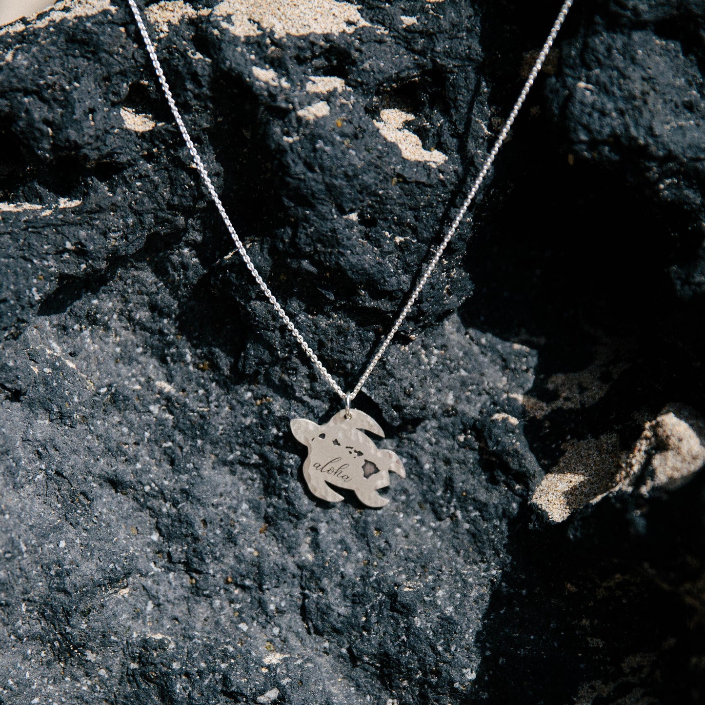 Hawaii Turtle Necklace, Hawaiian Islands Necklace, Hawaiian Aloha Jewelry, Hawaiian Sea Turtle Necklace, Honu Necklace, Aloha Jewelry