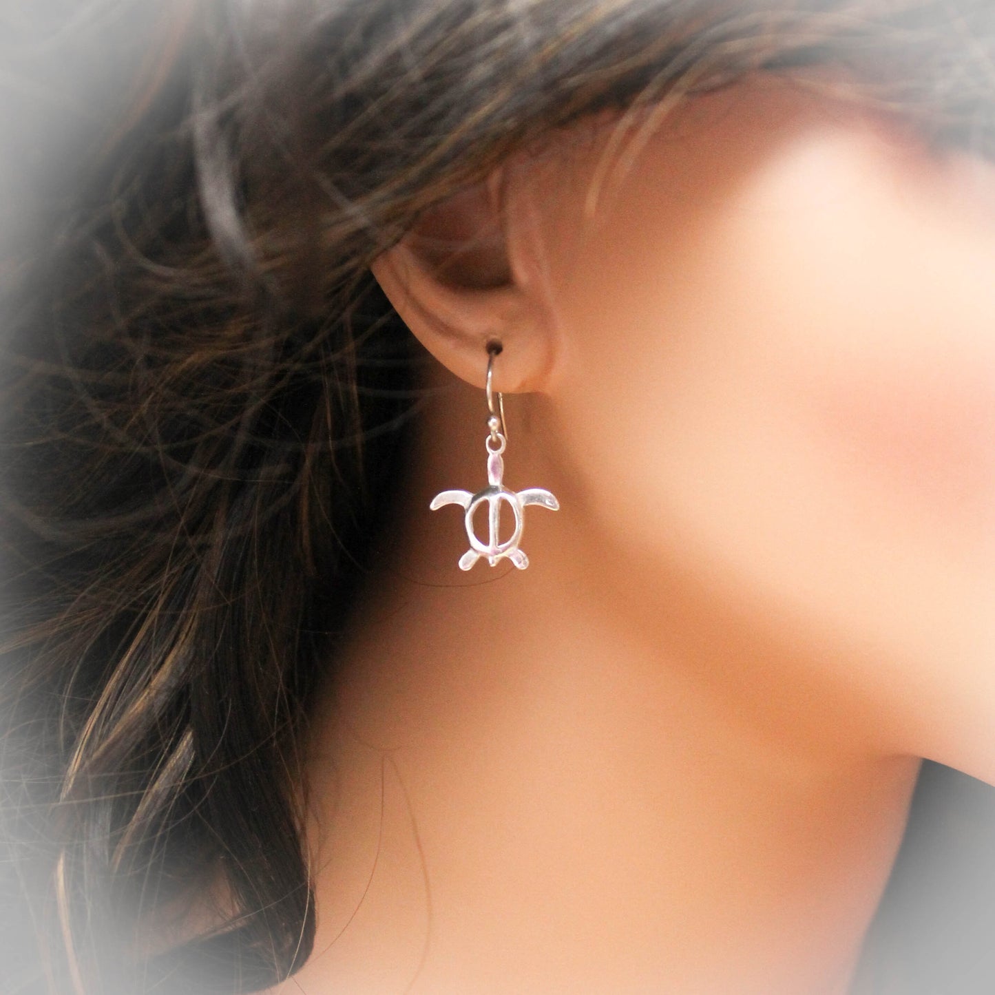 Cute Sea Turtle Earrings, Sterling Silver Honu Turtle Earrings, Hawaii Turtle Jewelry, Hawaii Earrings, Sterling Silver Turtle, Gift for Her