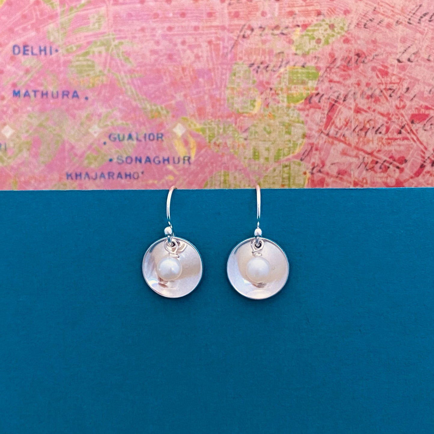 Pearl Disc Earrings, Freshwater Pearl Earrings, White Pearl Earrings, Silver and Pearl Earrings, Bridesmaid Earrings, Sterling Silver Pearls