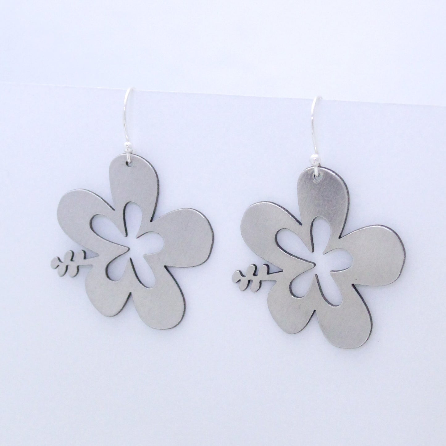 Cute Tropical Flower Earrings, Aluminum Hibiscus Flower Earrings, Cute Flower Jewelry, Plumeria Earrings, Mother's Day Gift, Gifts for Her
