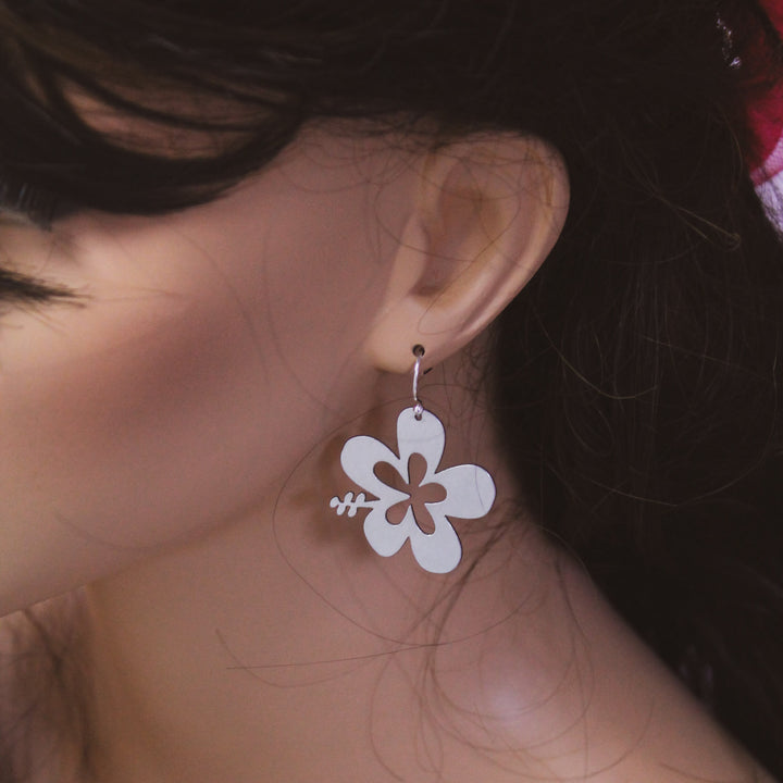 Cute Tropical Flower Earrings, Aluminum Hibiscus Flower Earrings, Cute Flower Jewelry, Plumeria Earrings, Mother's Day Gift, Gifts for Her