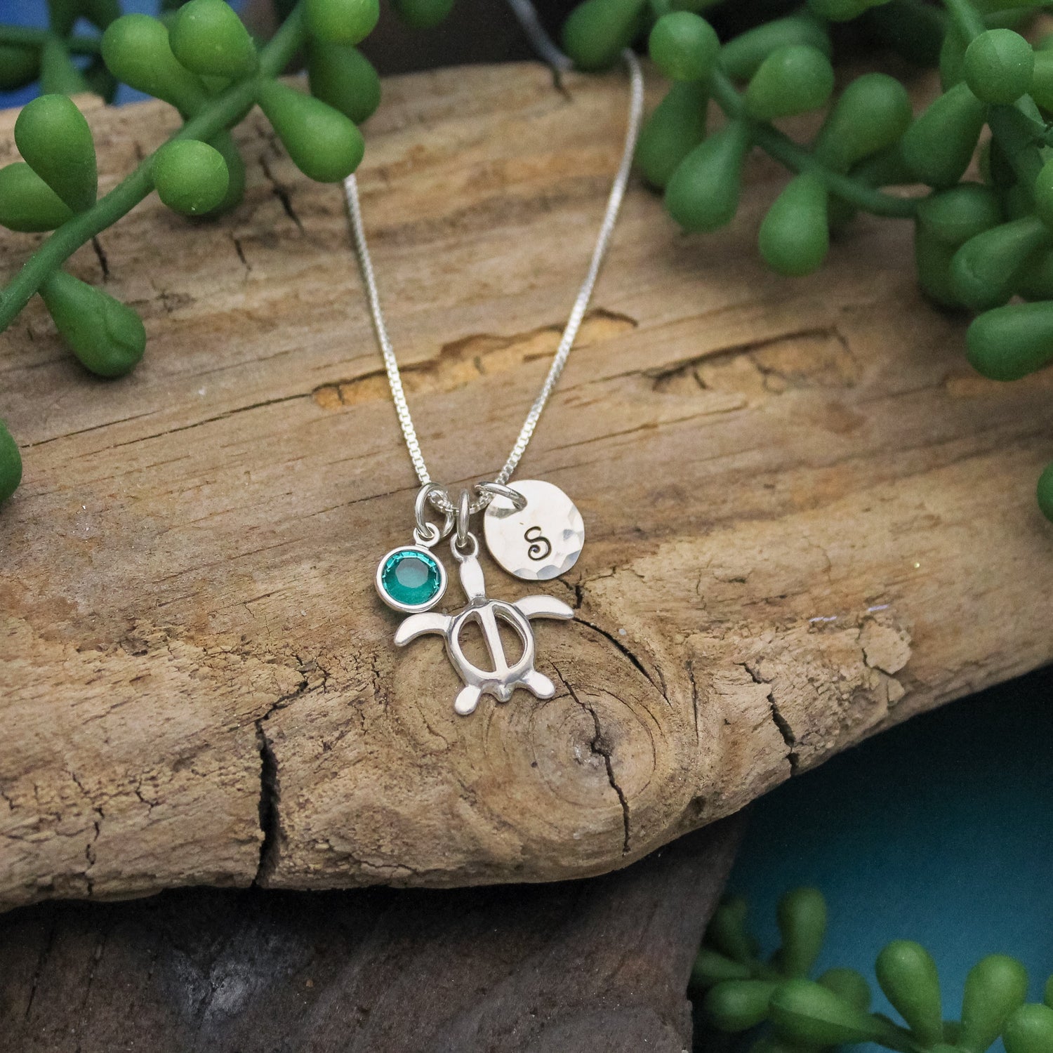 Sea Turtle Honu Necklace, Honu, Birthstone and Initial Charm Necklace, Hawaiian Turtle Necklace, Hawaii Honu Jewelry, Cruise Beach Jewelry