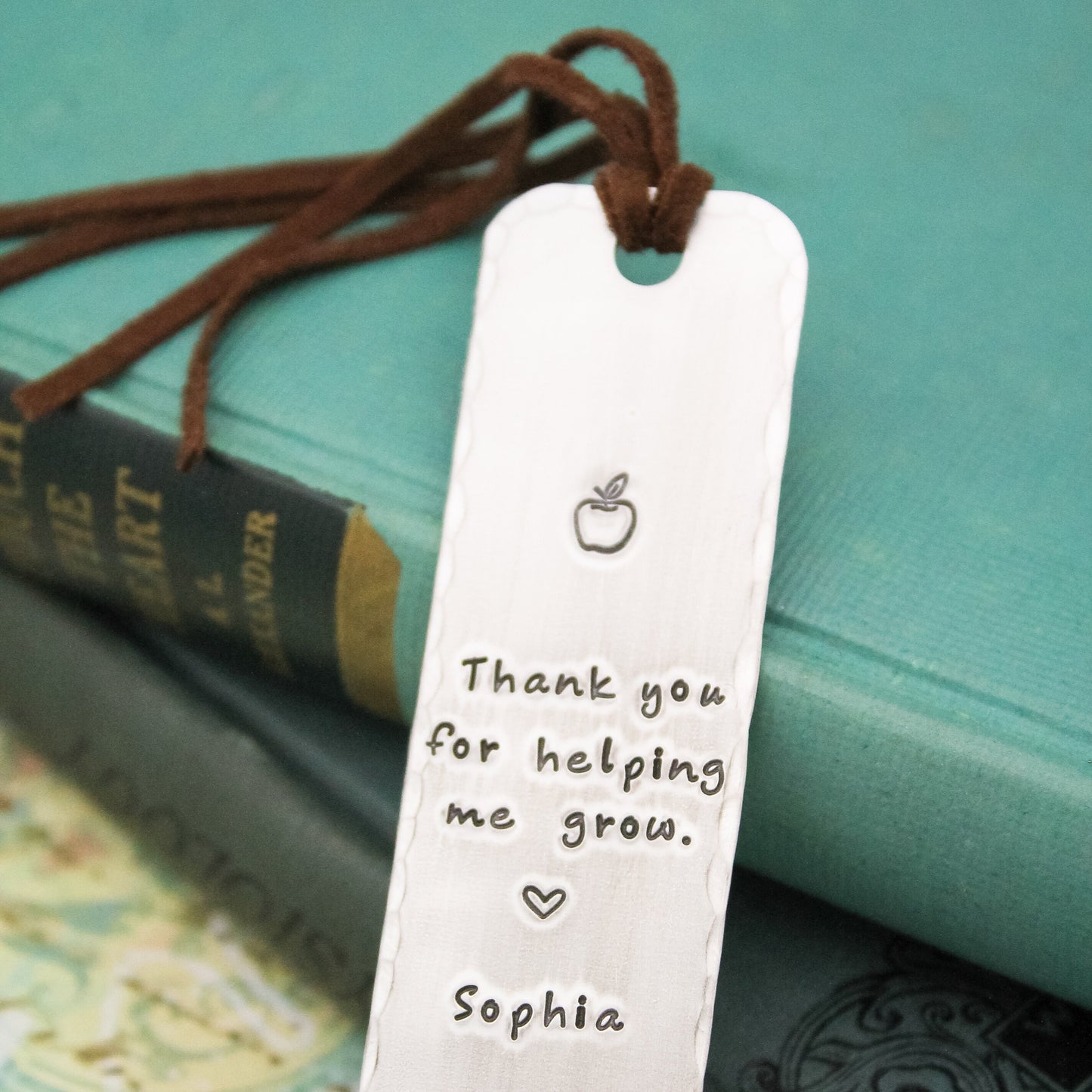 Personalized Teacher Bookmark Gift, Custom Teach Bookmark, Thank You For Helping Me Grow Bookmark, Personalized Initial, Name, and Heart