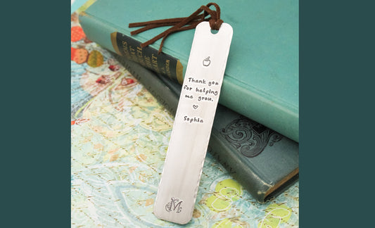 Personalized Teacher Bookmark Gift, Custom Teach Bookmark, Thank You For Helping Me Grow Bookmark, Personalized Initial, Name, and Heart