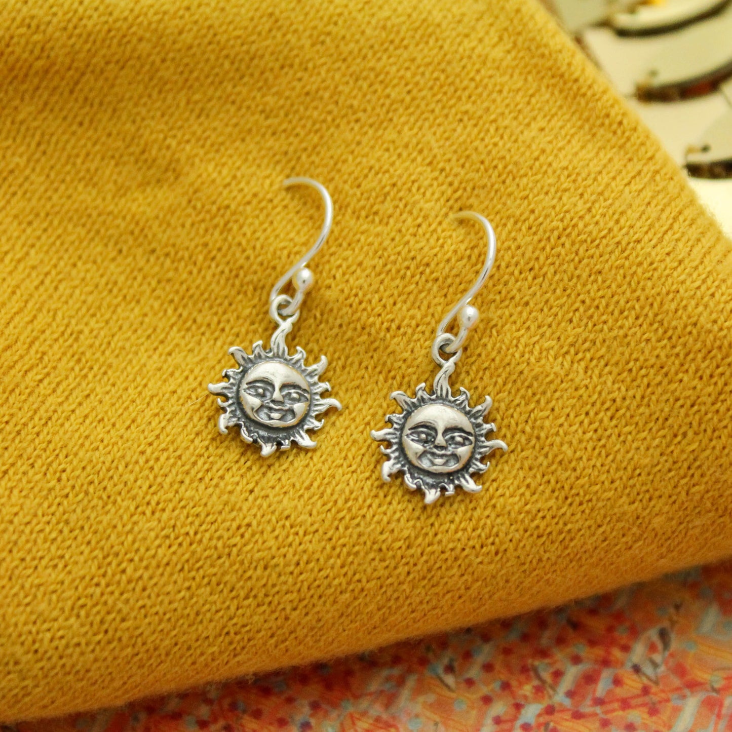 Cute Sun Earrings, Sterling Silver Shore Earrings, Sun Jewelry, Sterling Silver Beach Sunshine Earrings, Gifts for Her, Sunny Celestial