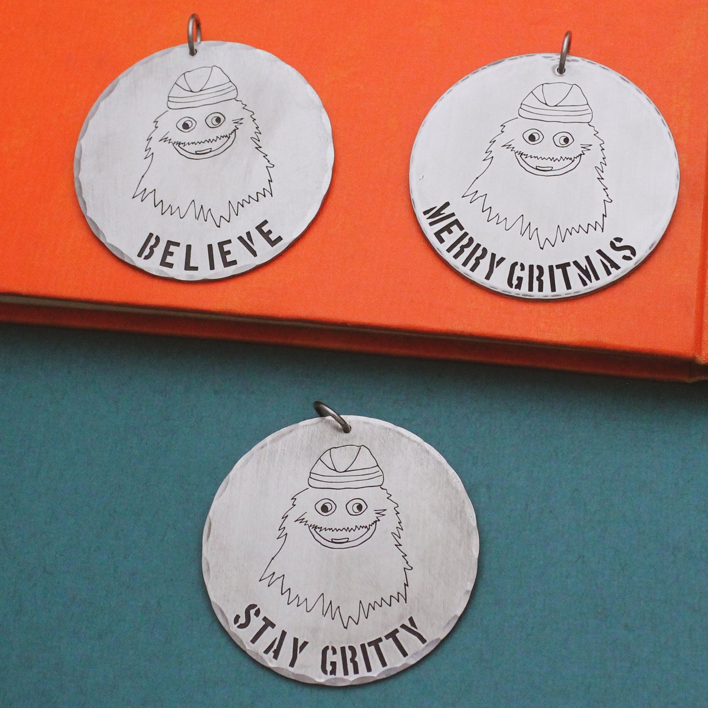 Philadelphia Gritty Christmas Ornament Personalized Aluminum, Merry Gritmas Gritty ornament, Flyers Gritty Cute Ornament, Philadelphia Love